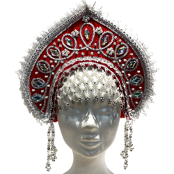 Coiffe russe. Kokochnik"Angelina". Costume traditionnelle russe.