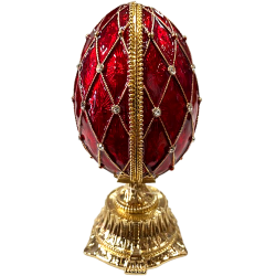 COPIE DE L’ŒUF DE FABERGÉ AVEC DE COURONNE.